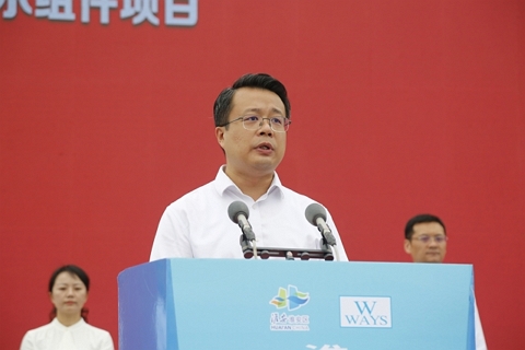 淮安好博轻量化车载新型显示组件项目开工建设4.JPG